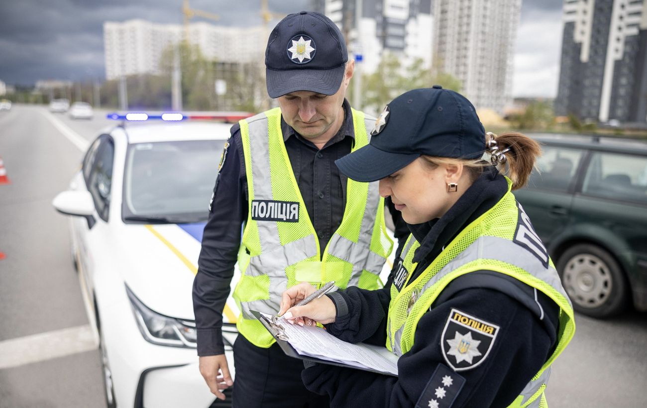 Погрожував підірвати ТРЦ у Києві: поліція затримала неодноразово судимого "мінера"