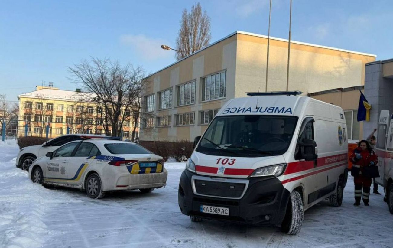 Напад з ножем у школі Києва: з'явилося фото учня