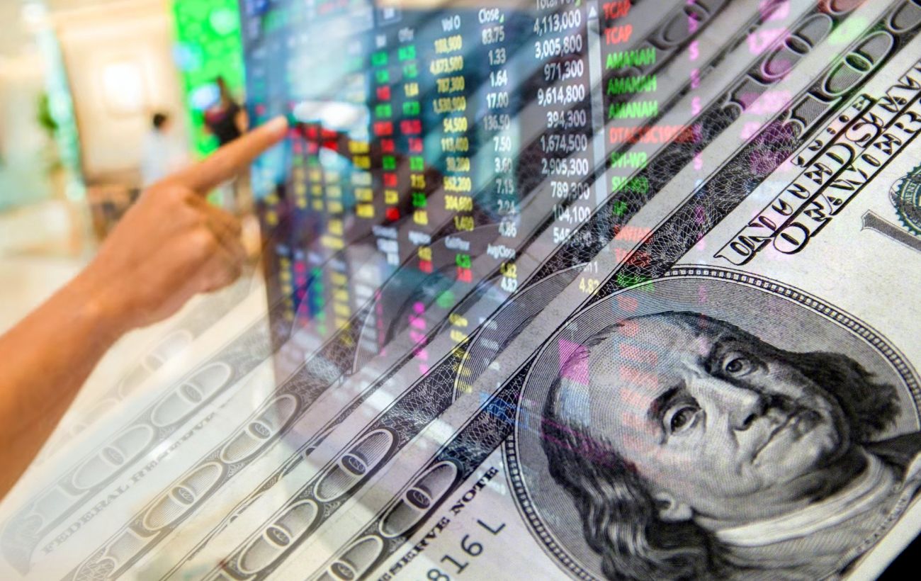 Долар знову росте: курс на 20 березня та чому валюту буде "штормити" в березні