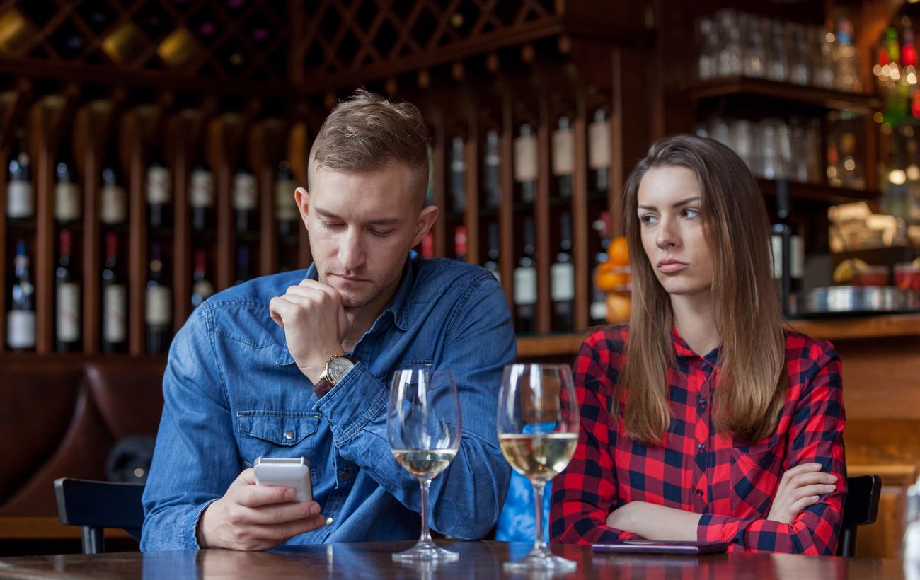 Чому вас садять біля туалету в ресторані: акторка розкрила несподіваний секрет закладів